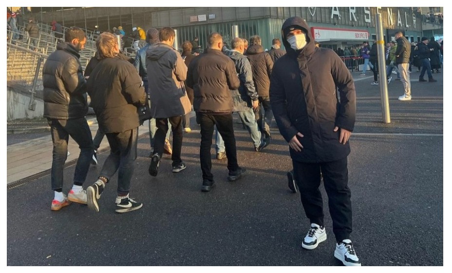 Хабиб Нурмагомедов посетил игру «Арсенала» на стадионе «Эмирейтс». Фото: соцсети Хабиба Нурмагомедова