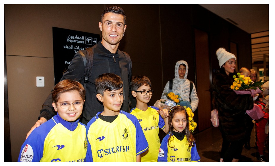 Роналду прибыл в Саудовскую Аравию. Фото: Reuters