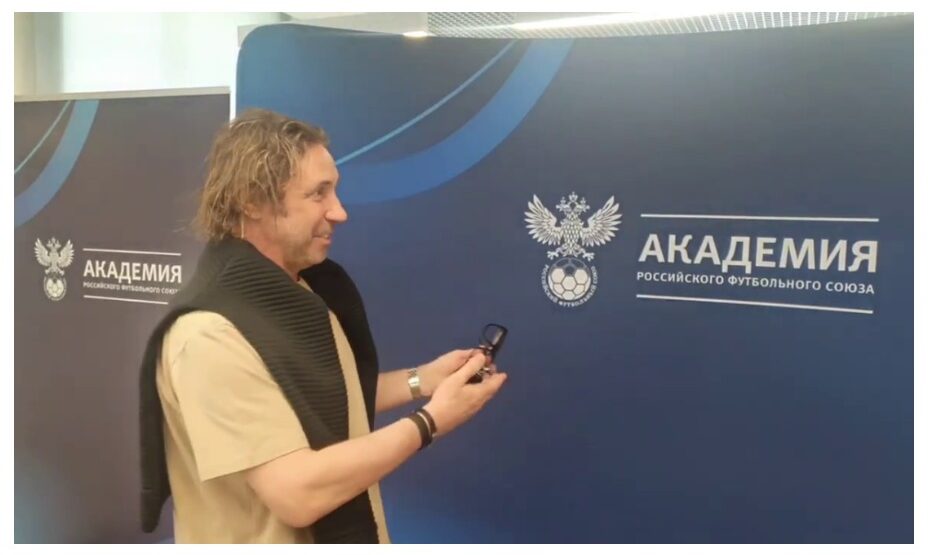 Александр Мостовой