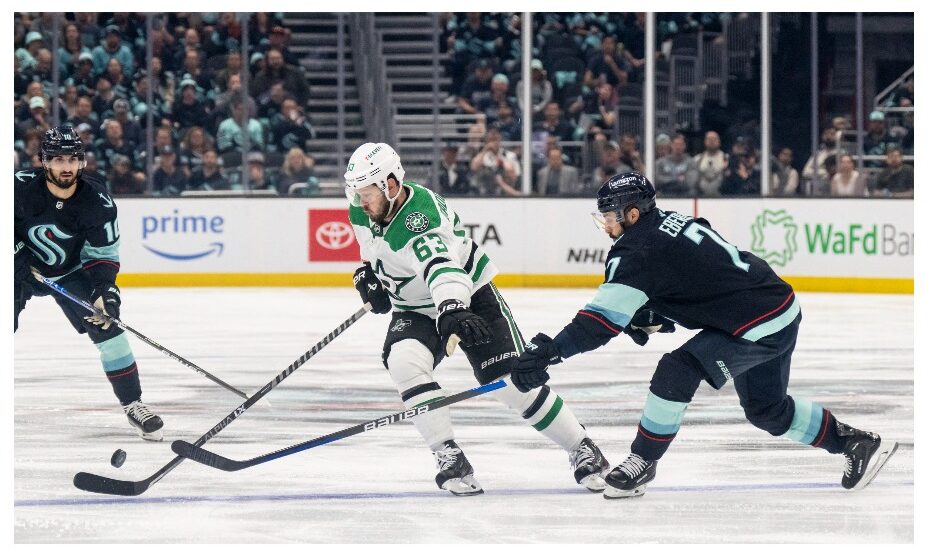 Евгений Дадонов, хоккей