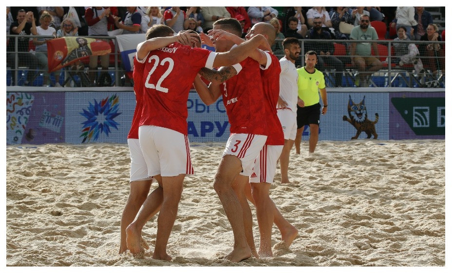 Российская команда стала бронзовым призером Игр стран СНГ в Минске по пляжному футболу. Фото: РФС