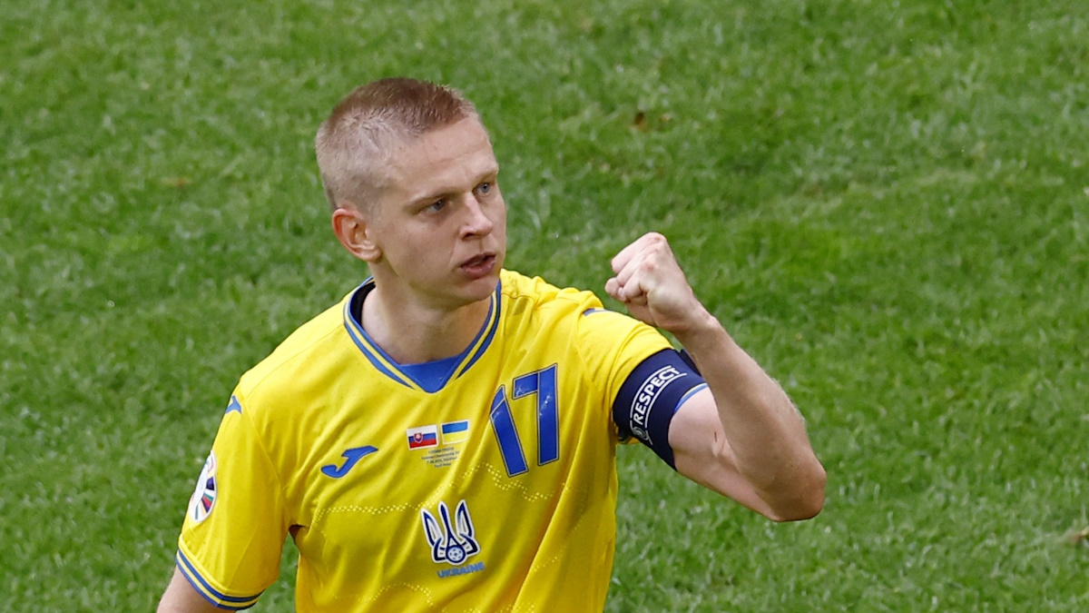 Украина во 2 туре победила Словакию. Фото: REUTERS