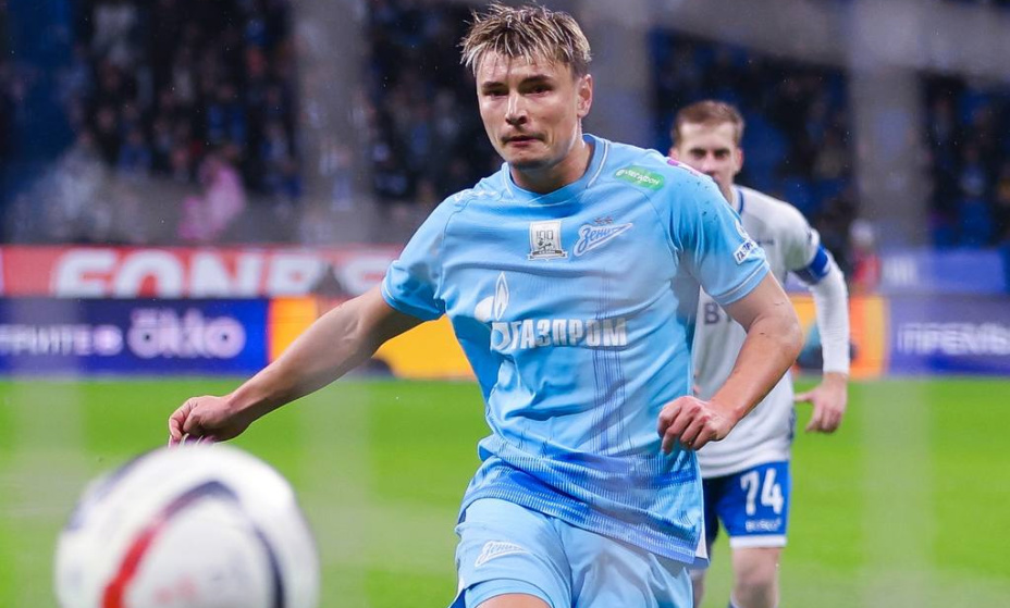 Мостовой, Зенит Фото: ФК