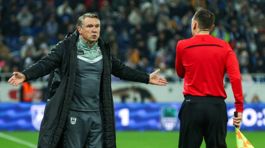 Главный тренер «Балтики» Андрей Талалаев вывел к зимнему перерыве свою команду на пятое место в РПЛ. Фото: Соцсети ФК «Краснодар»