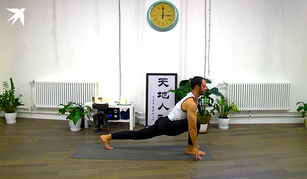 Cурья Намаскар в йоге для начинающих