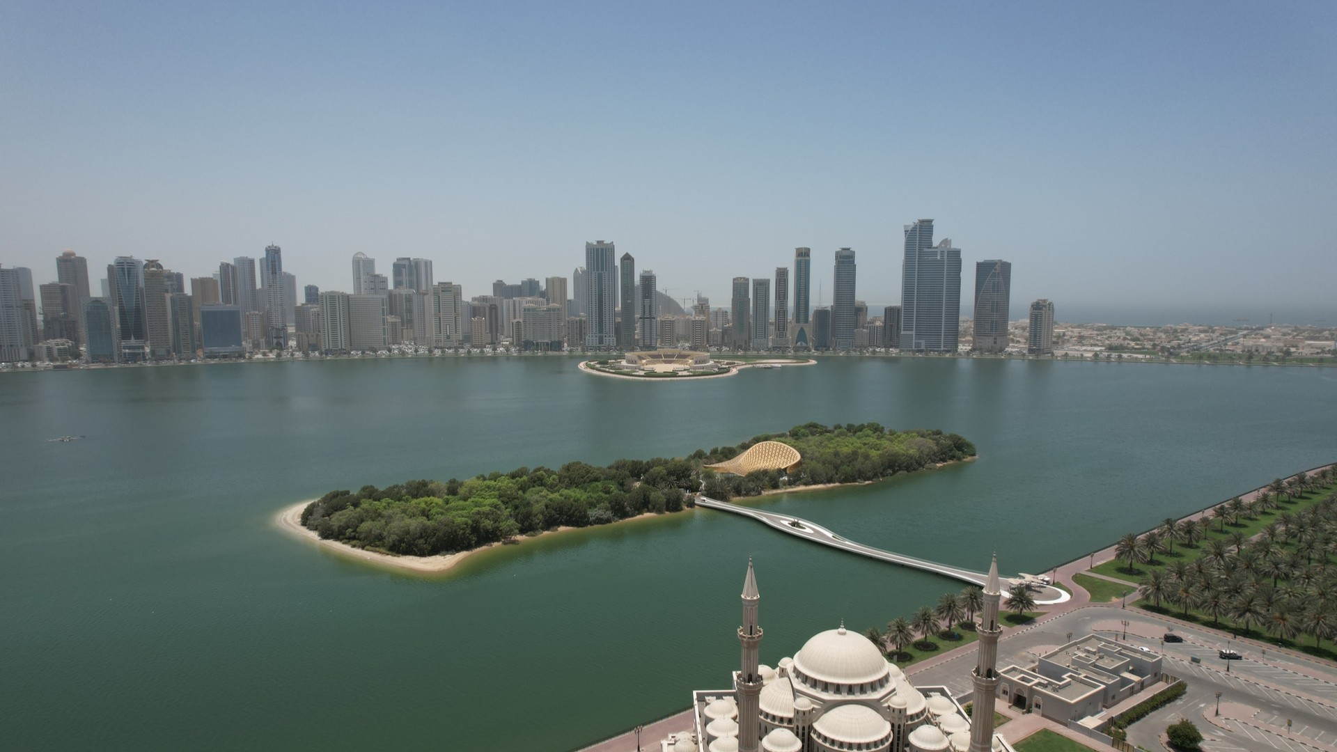 Al Noor Island.