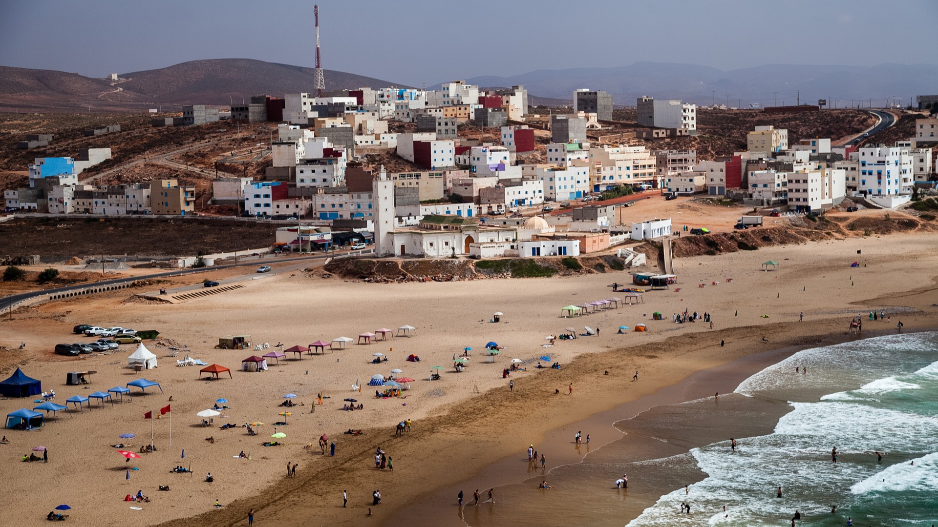 Пляж в Мирлефте.